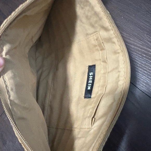 SHEIN Boho 'Beach' Straw Clutch Handwoven Summer Vacation Bag with Pom-Pom Trim - Picture 4 of 5